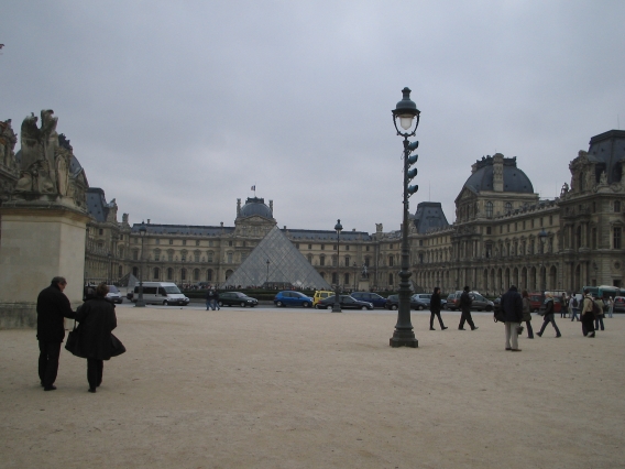 Louvre